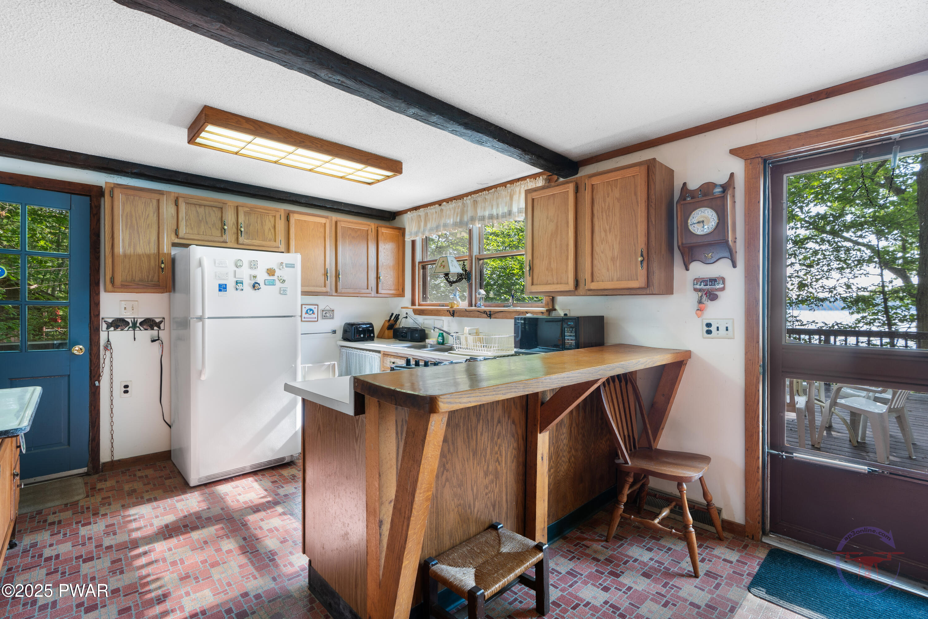 71 Boulder Point Road Lakeville, PA 18438 - Photo 18 of 45
