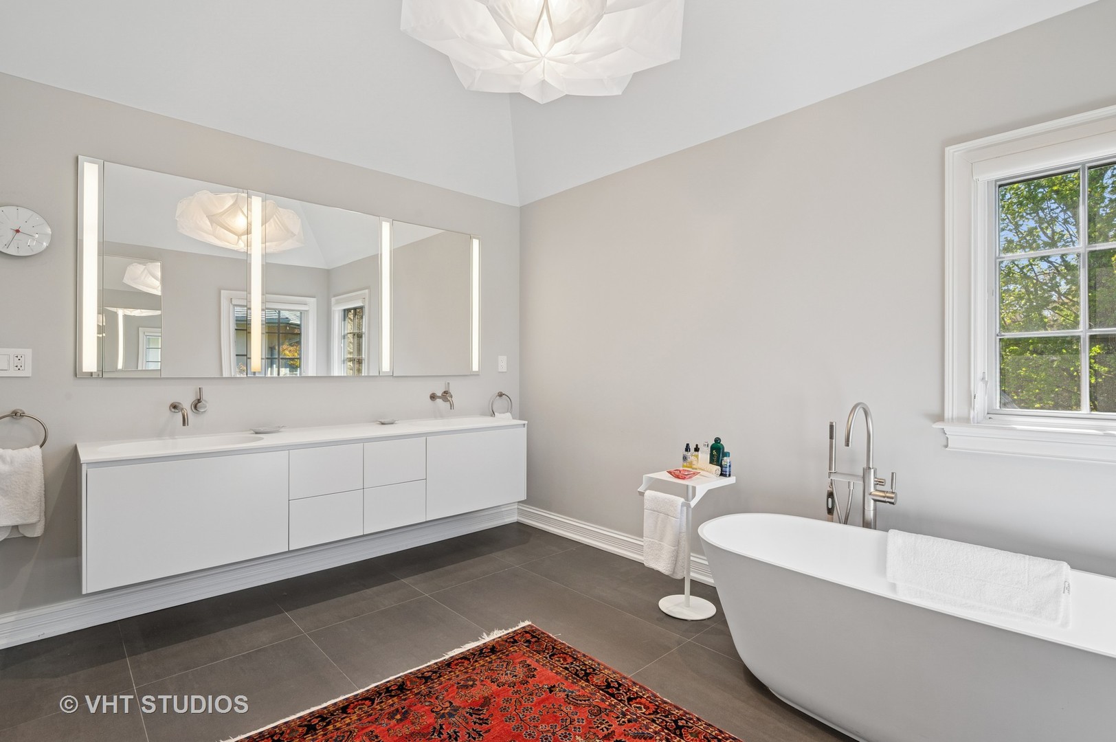 474 Sheridan Road Winnetka, IL 60093 - Photo 15 of 36