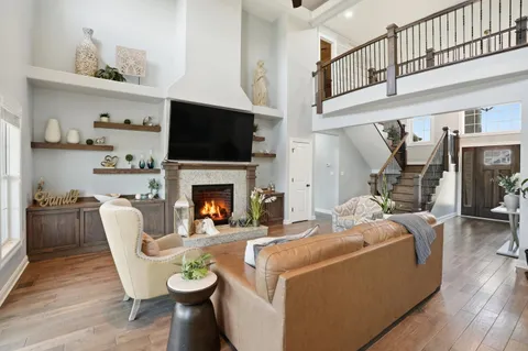 $1,025,000 | 863 Sylvia Lane, Crown Point, IN 46307