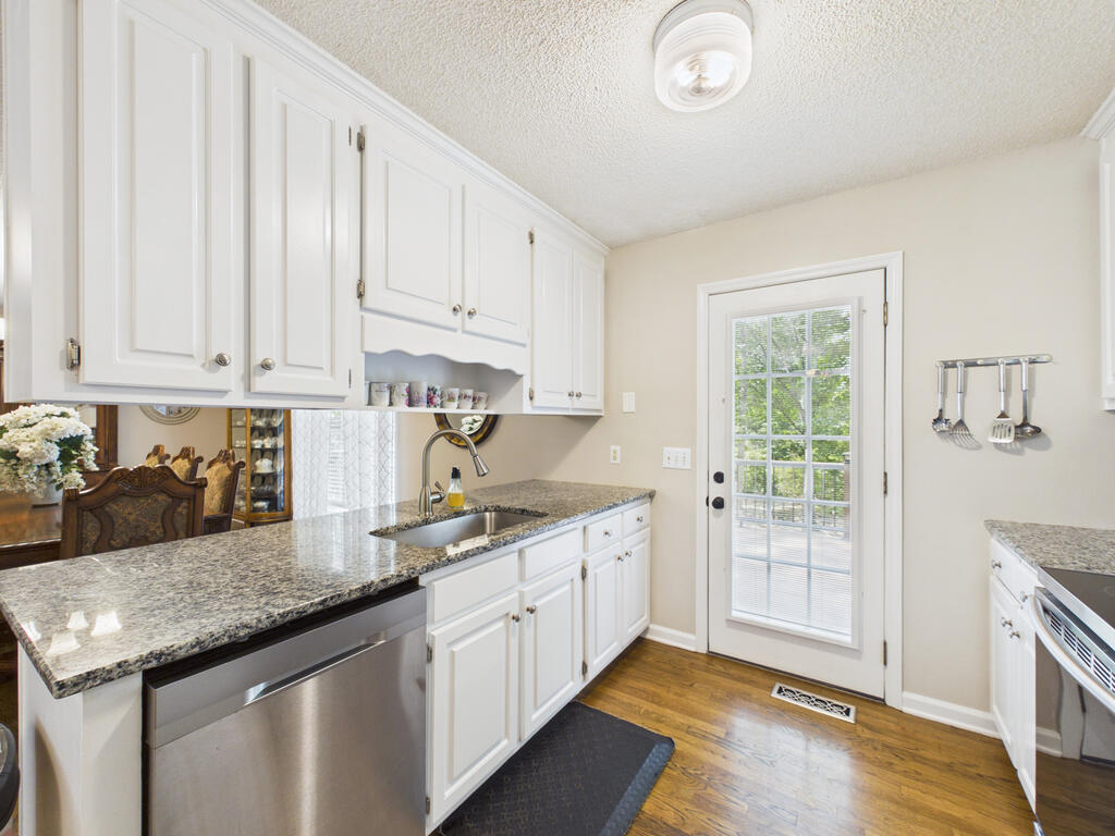 1732 Lee Road Salem, AL 36874 - Photo 12 of 58 Gallery Image 12