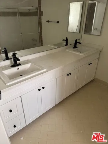 $25,000,000 | 5644 Ravenspur Drive, Rancho Palos Verdes, CA 90275