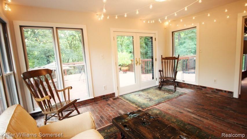 3505 Ray Road Oxford, MI 48370 - Photo 25 of 68 05 Sunroom 3 (Small).jpg