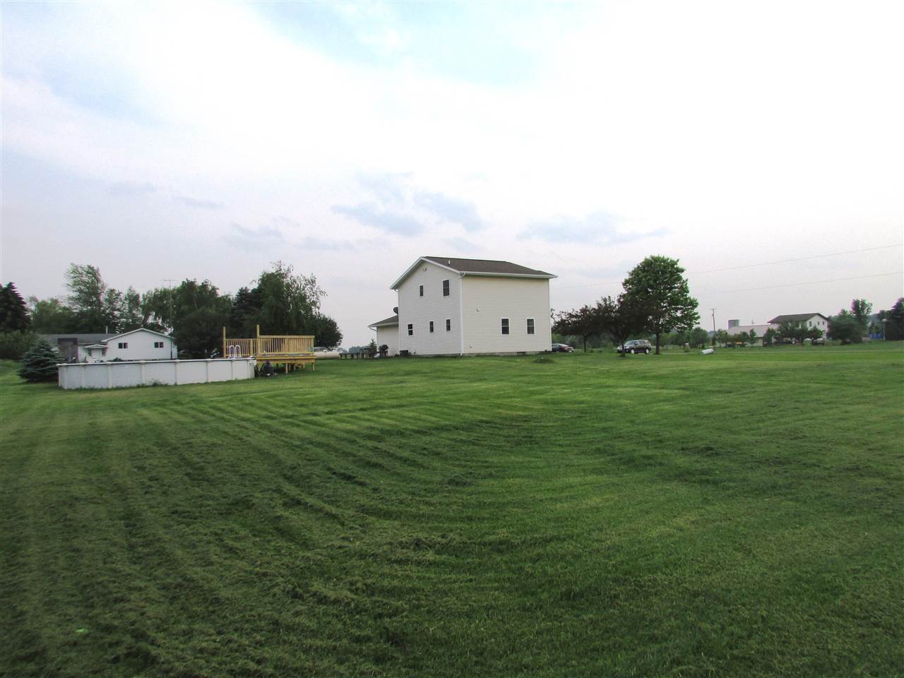 1058 North Gilmore Road Weidman, MI 48893 - Photo 8 of 53 1801397-7.JPG