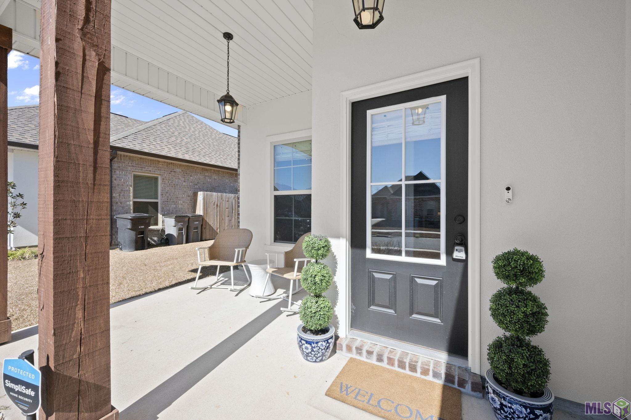 10851 Maitland Avenue Baton Rouge, LA 70810 - Photo 2 of 35