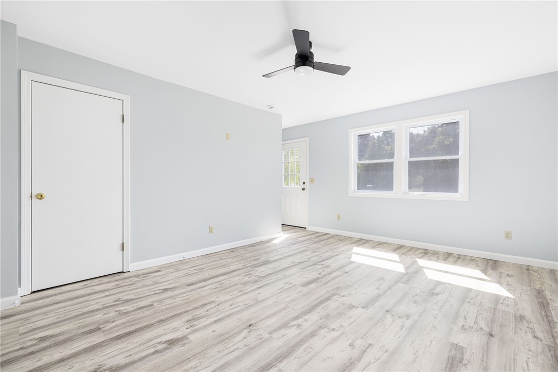 42 Meadowview Terrace Westerly, RI 02891 - Photo 26 of 41