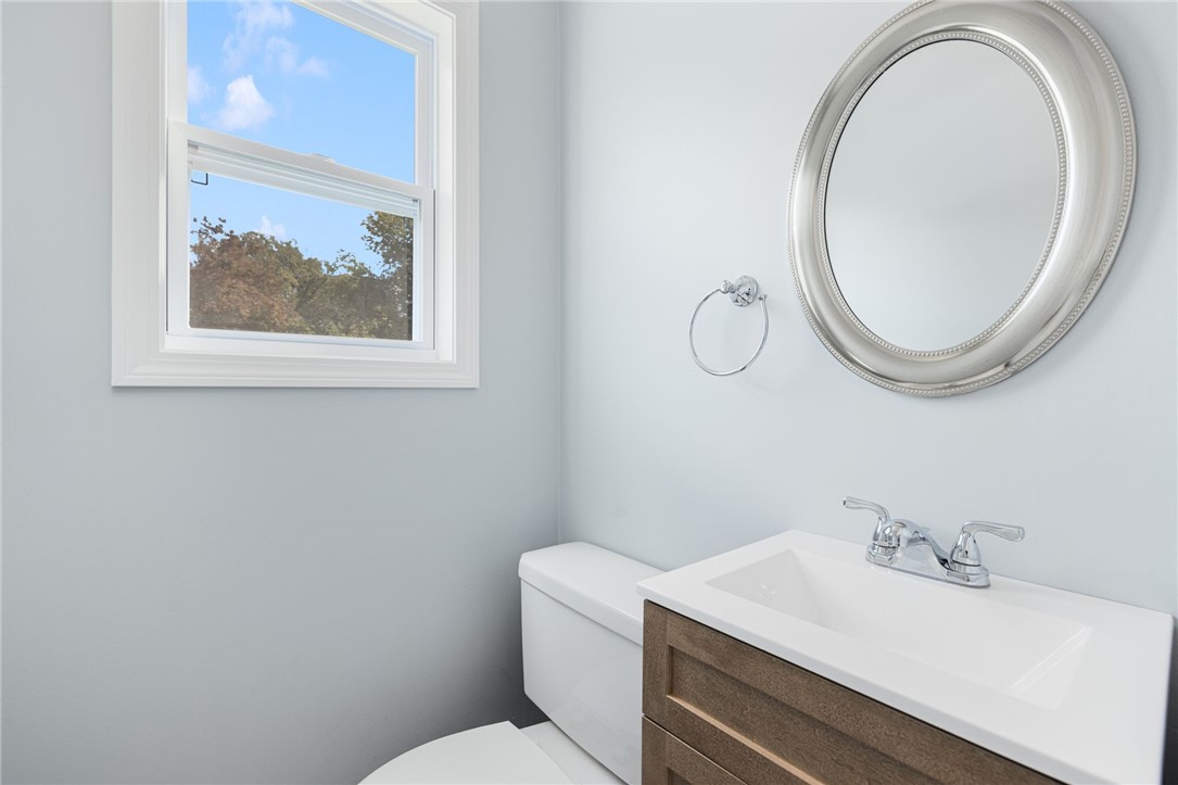 42 Meadowview Terrace Westerly, RI 02891 - Photo 30 of 41