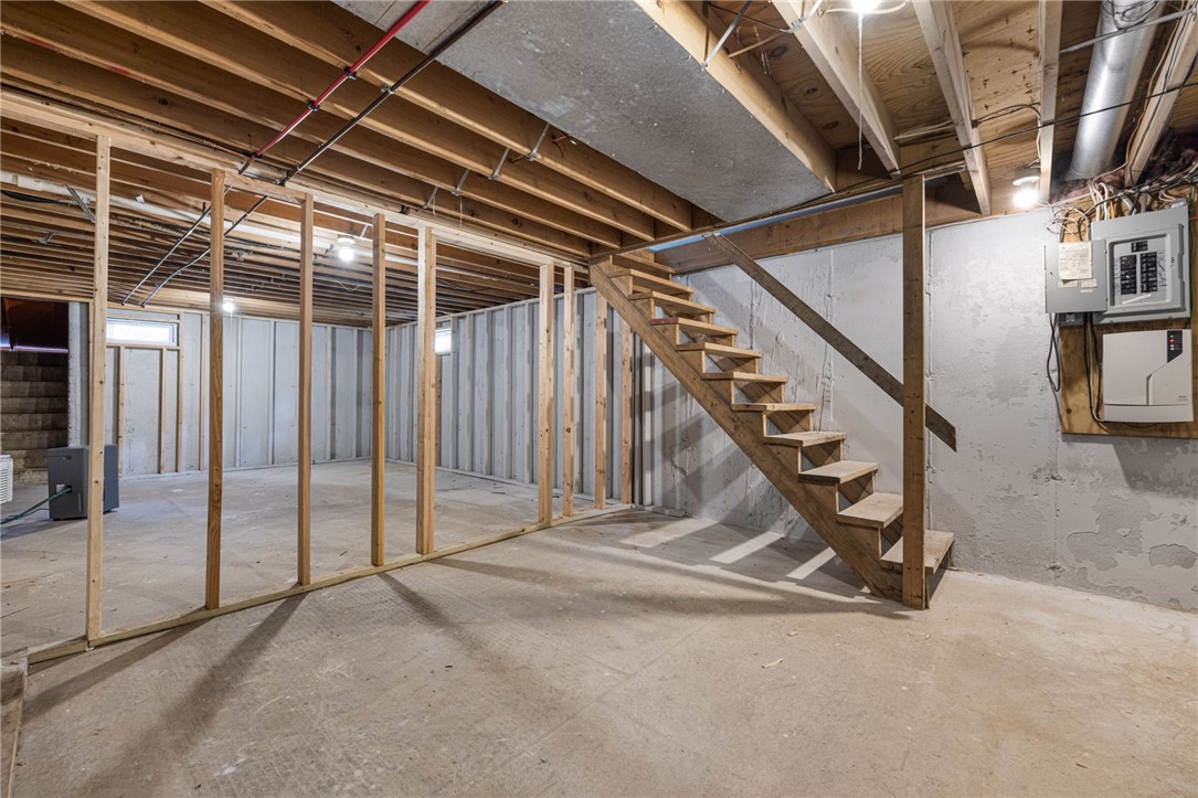 42 Meadowview Terrace Westerly, RI 02891 - Photo 38 of 41