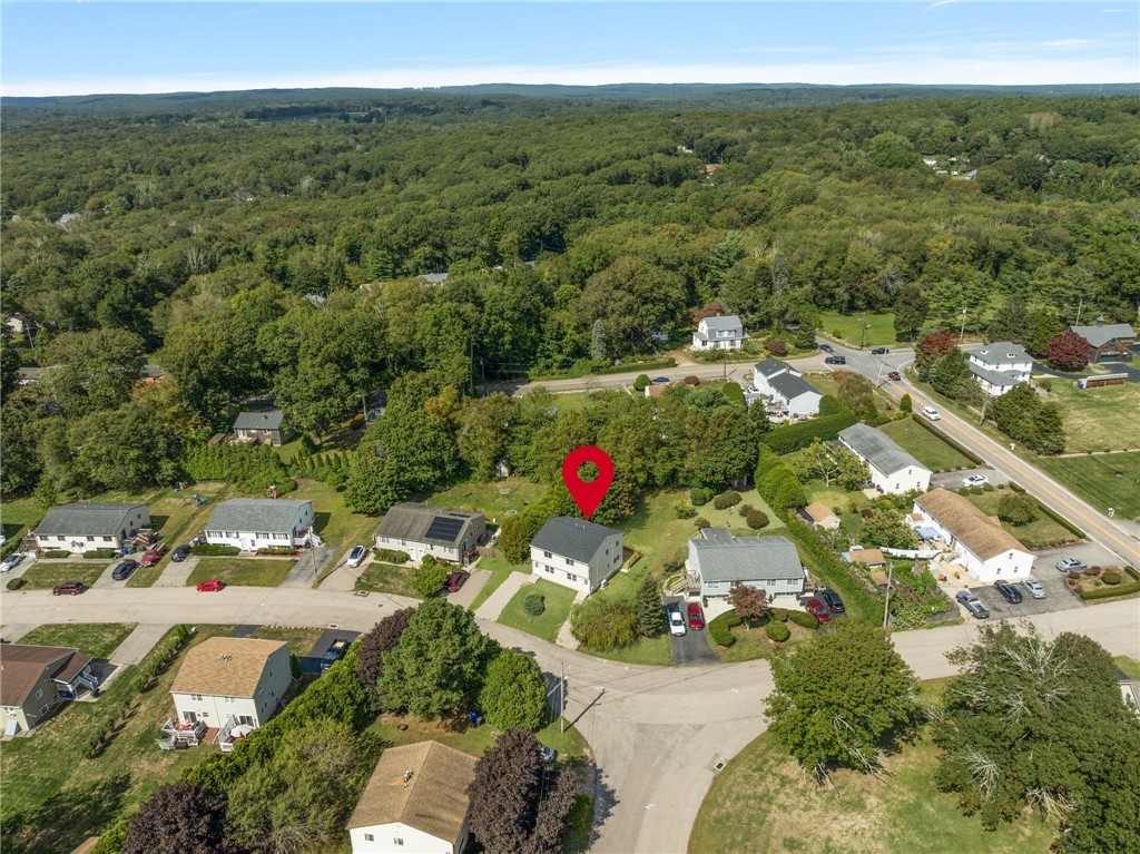 42 Meadowview Terrace Westerly, RI 02891 - Photo 10 of 41