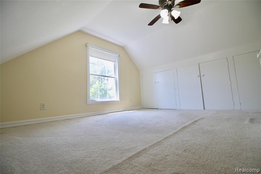 8372 Parshallville Road Fenton, MI 48430 - Photo 19 of 44