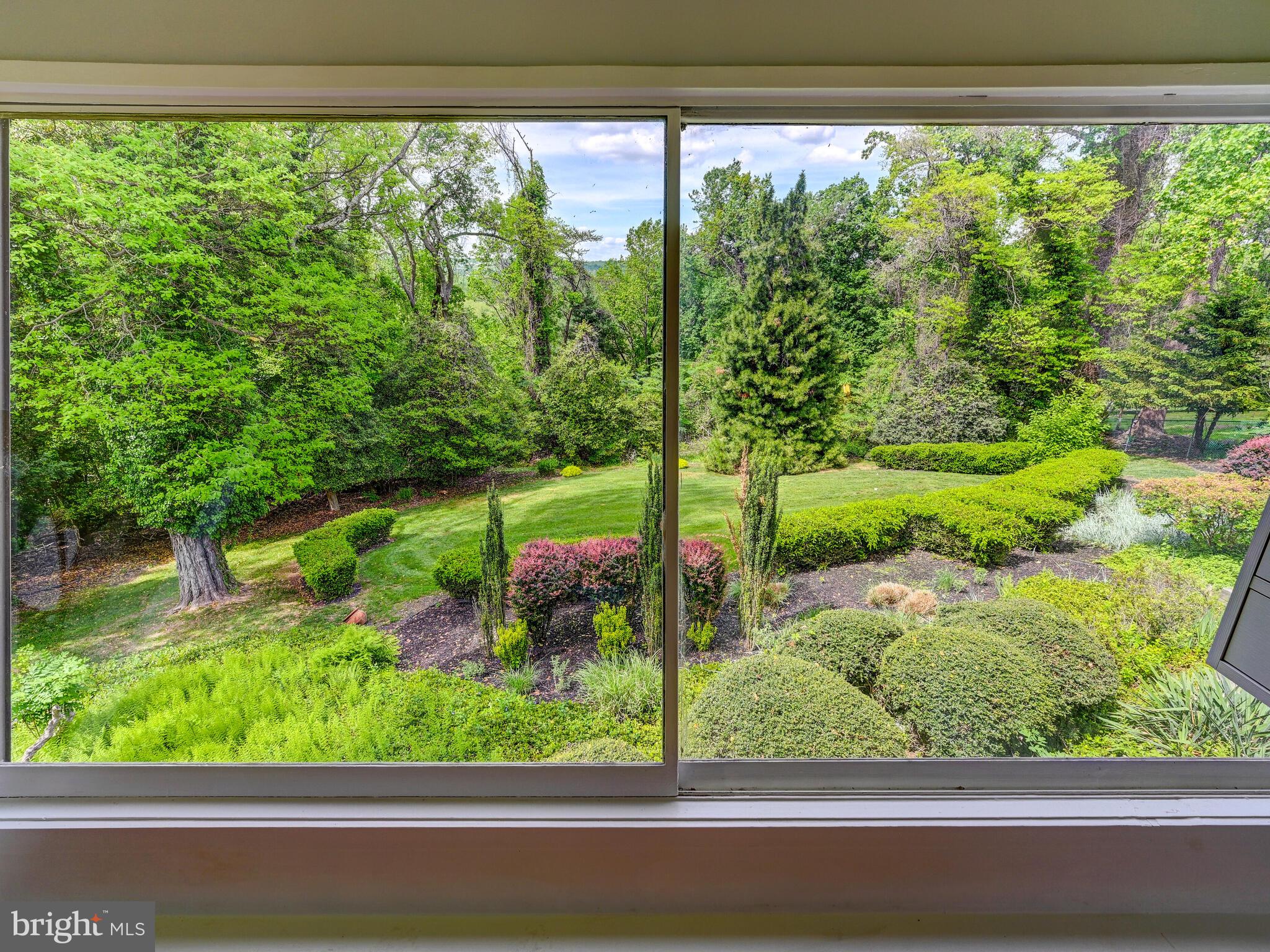 2025 Skyline Road Towson, MD 21204 - Photo 20 of 38 a view of a yard from a window