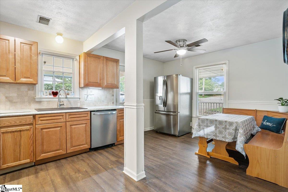 707 Davenport Road Simpsonville, SC 29680 - Photo 7 of 14 Gallery Image 7