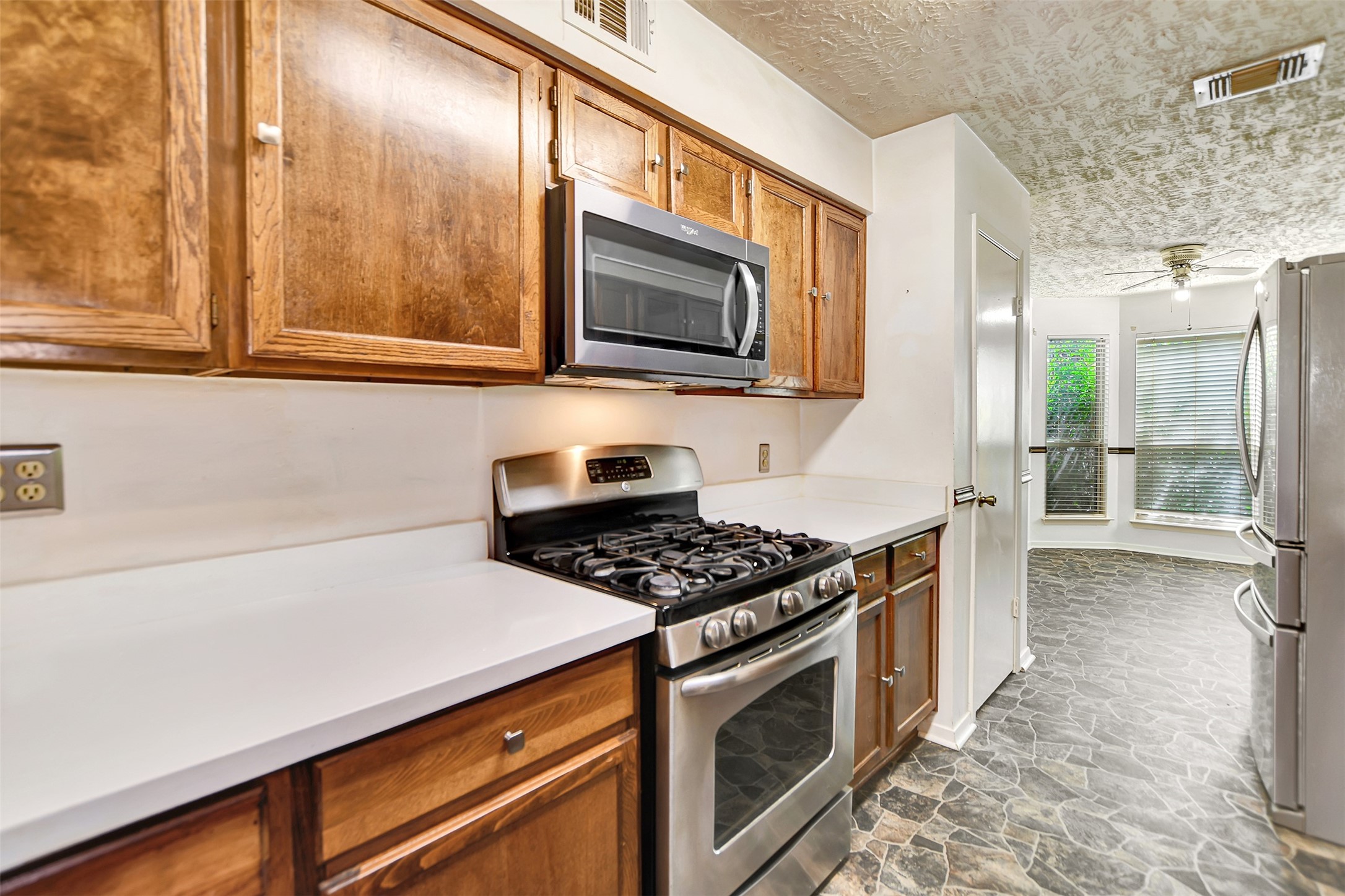 17327 Thorhill Street Spring, TX 77379 - Photo 15 of 44