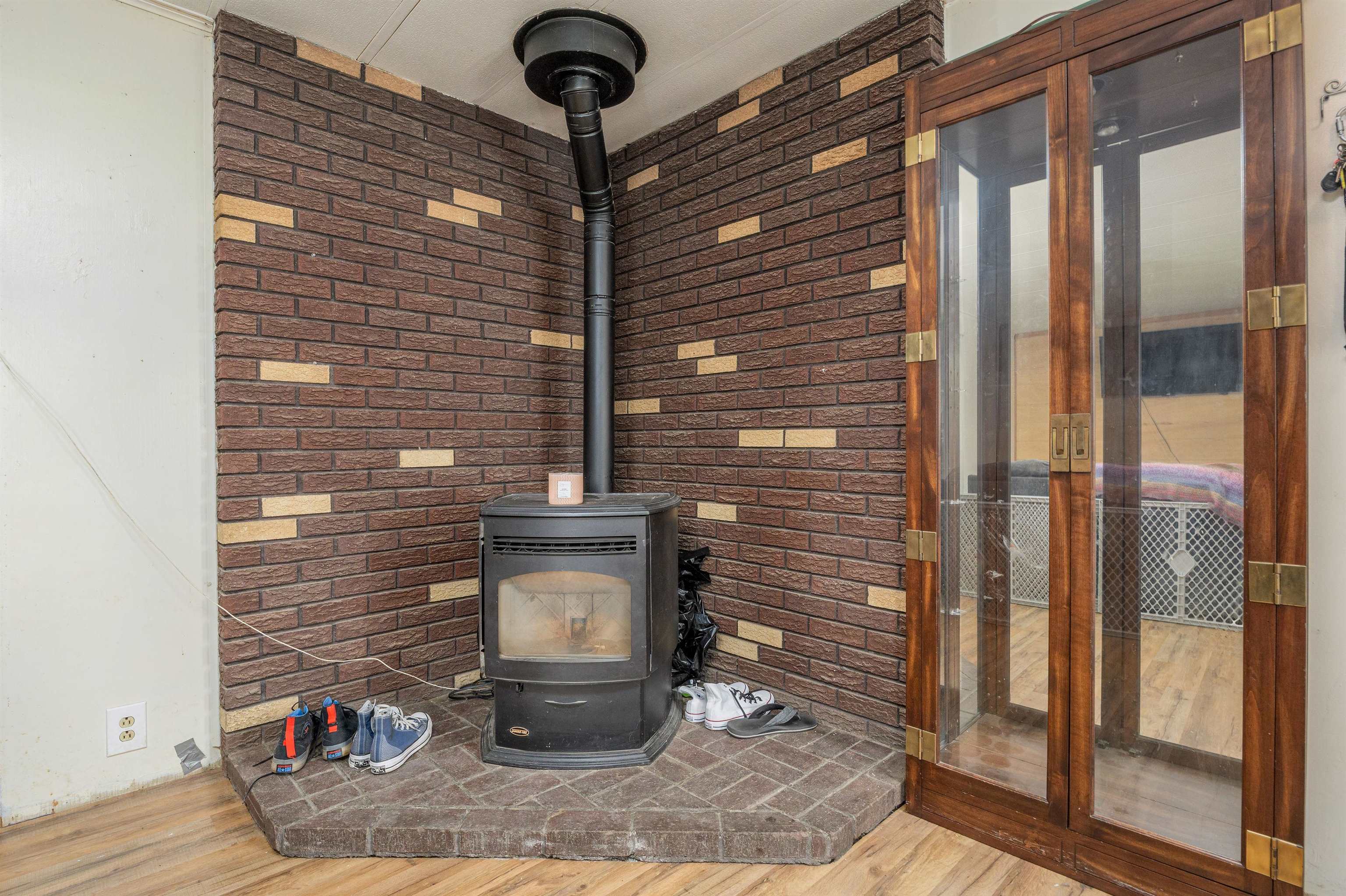 265 Southwest 11th Avenue Cedaredge, CO 81413 - Photo 6 of 39 a bathroom with a shower and a mirror