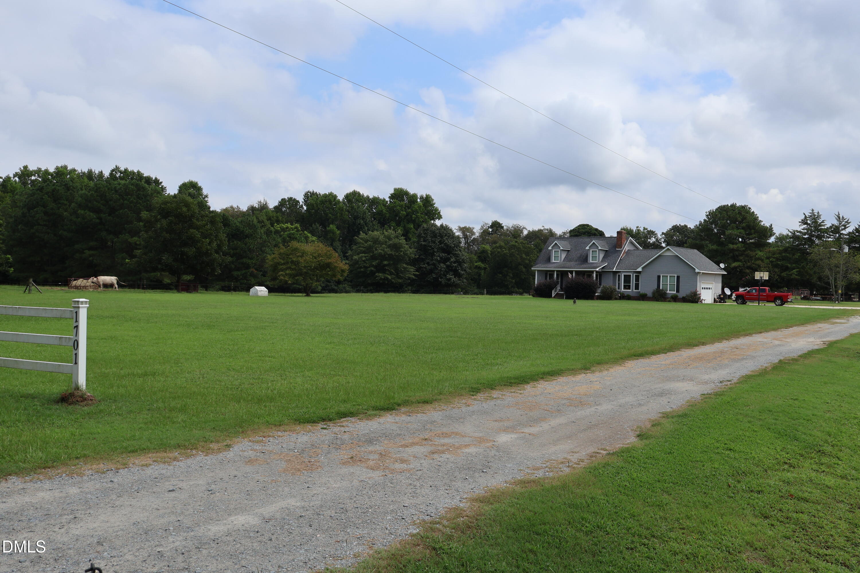 123 Holly Grove Road Benson, NC 27504 - Photo 7 of 12 IMG_0267