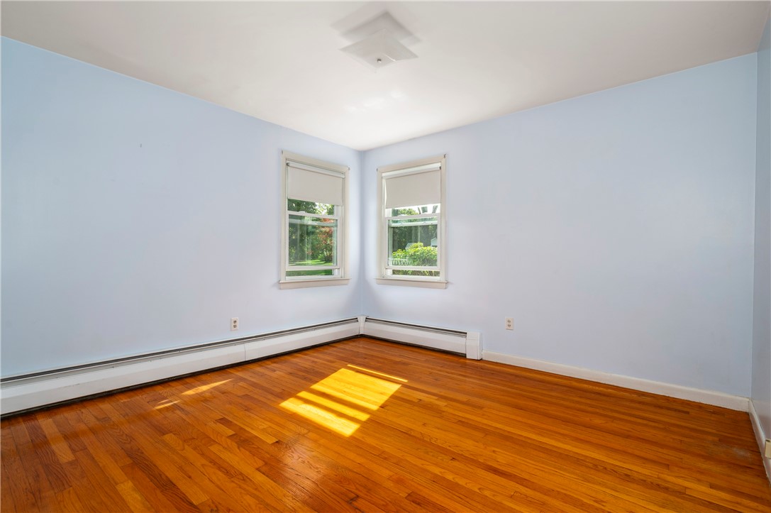 8 Meeting House Road Lincoln, RI 02865 - Photo 11 of 33 Gallery Image 11