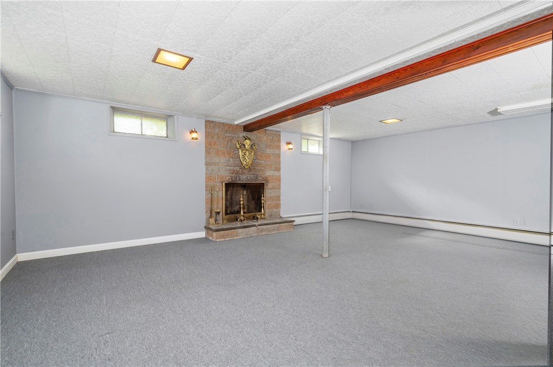 8 Meeting House Road Lincoln, RI 02865 - Photo 18 of 33 Gallery Image 18