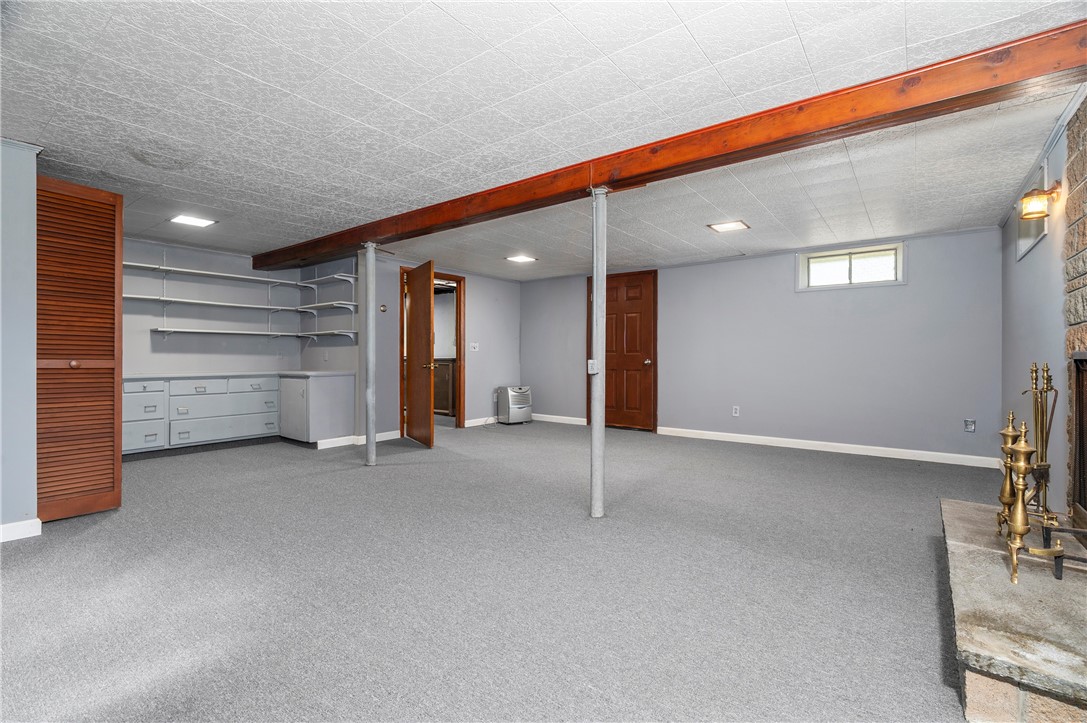 8 Meeting House Road Lincoln, RI 02865 - Photo 19 of 33 Gallery Image 19
