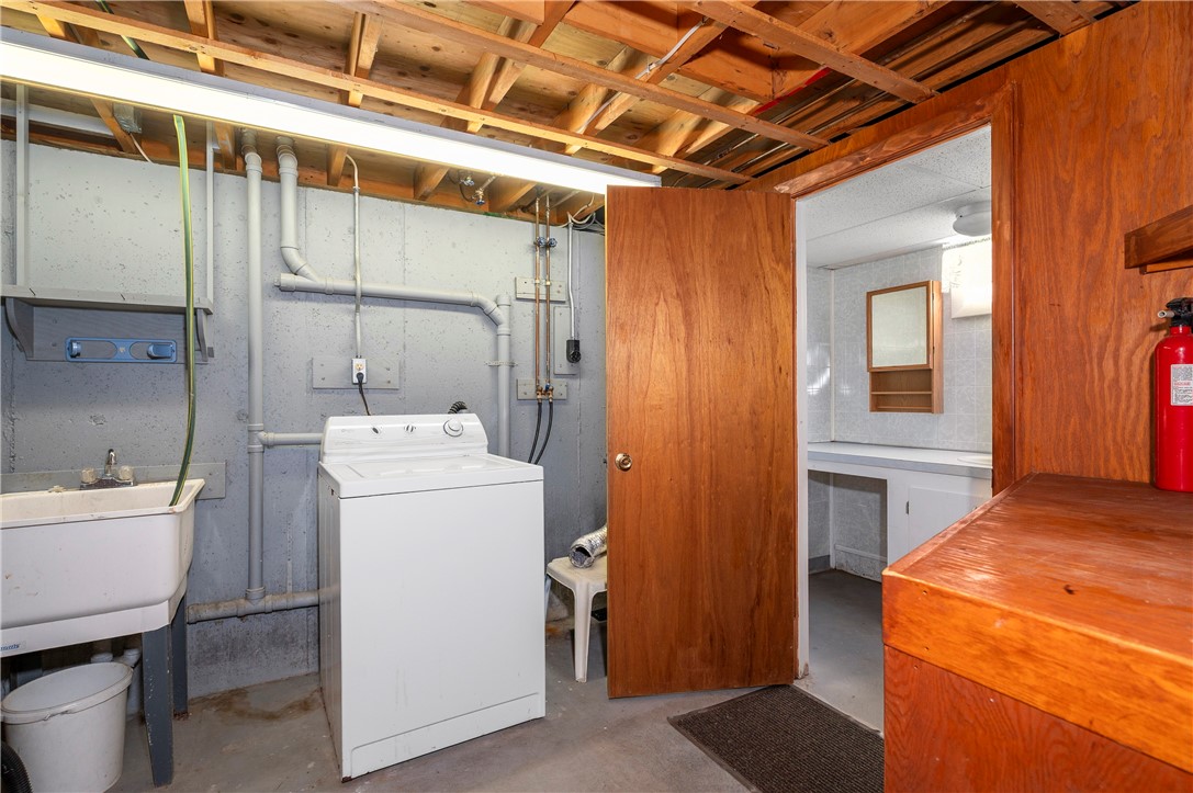 8 Meeting House Road Lincoln, RI 02865 - Photo 24 of 33 Gallery Image 24