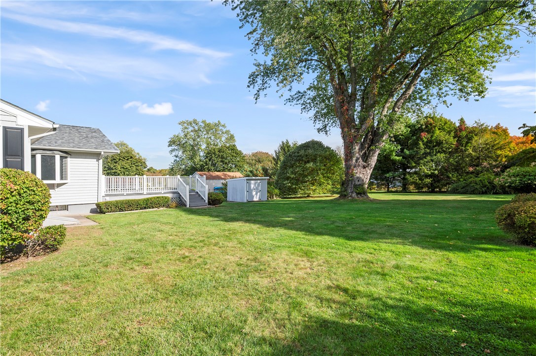 8 Meeting House Road Lincoln, RI 02865 - Photo 32 of 33 Gallery Image 32