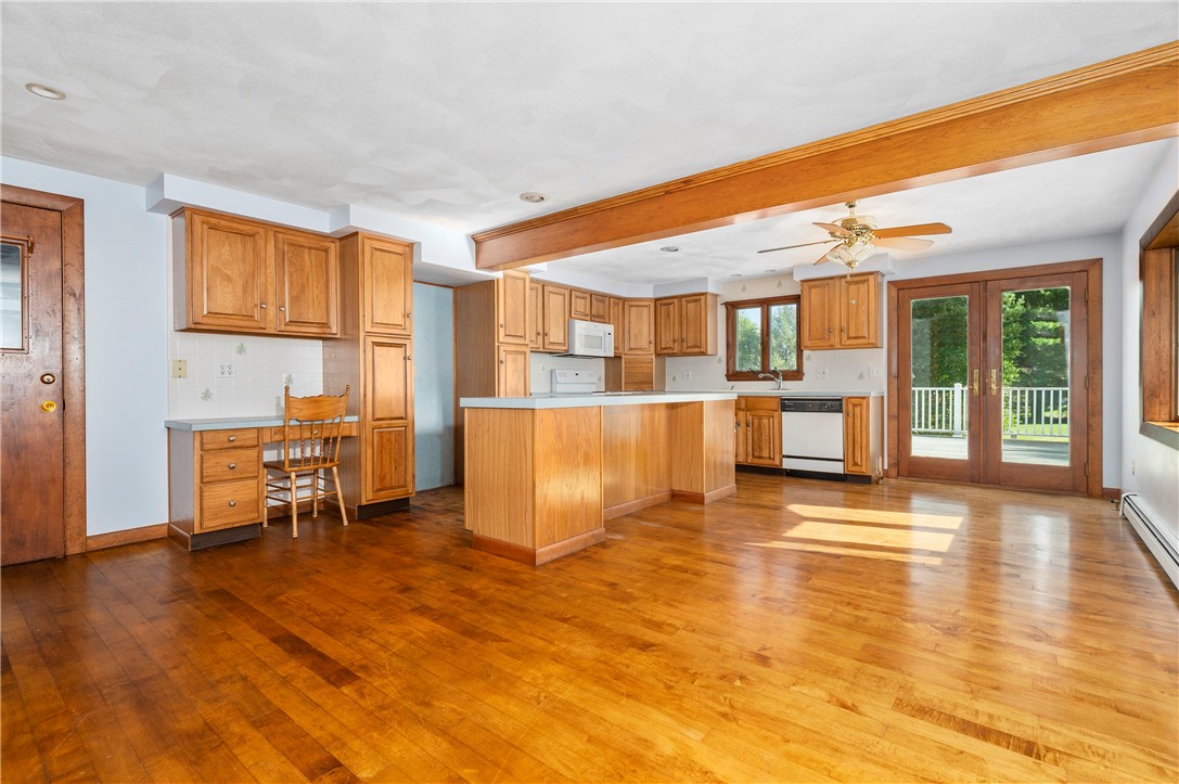 8 Meeting House Road Lincoln, RI 02865 - Photo 6 of 33 Gallery Image 6
