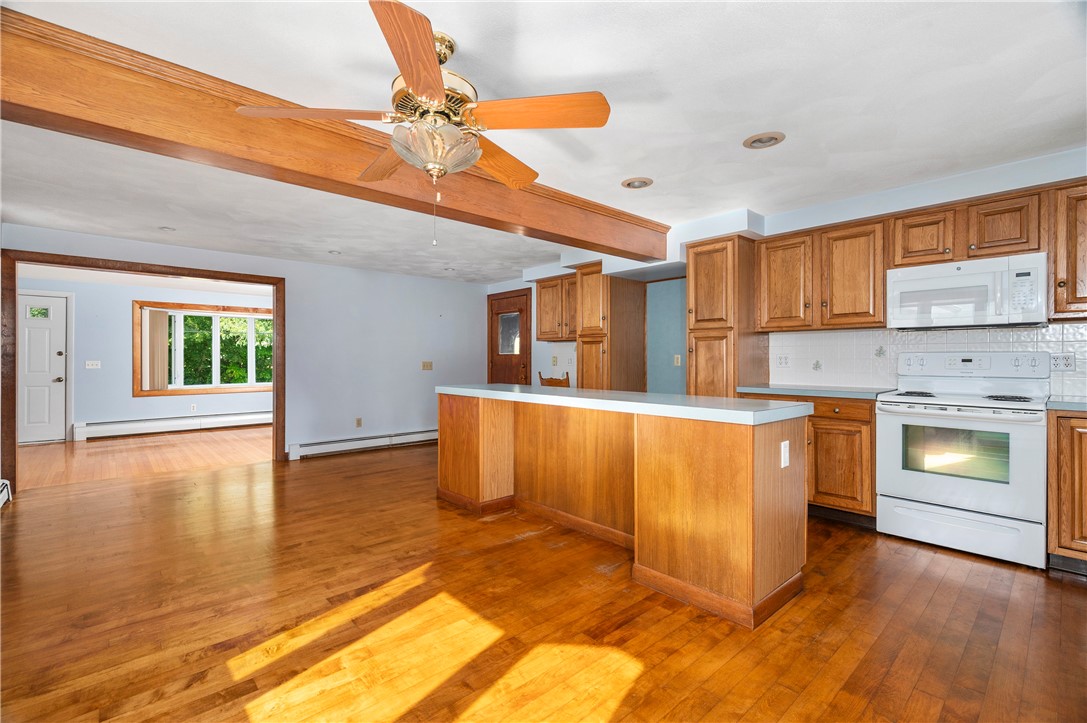 8 Meeting House Road Lincoln, RI 02865 - Photo 7 of 33 Gallery Image 7