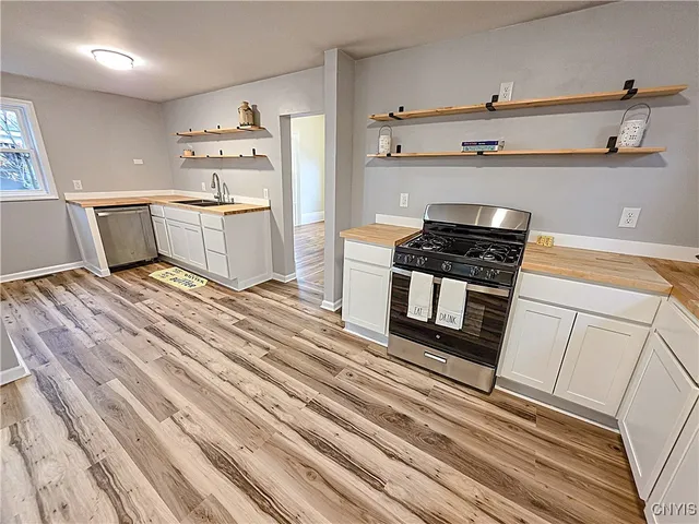 $199,900 | 17 Hoffman Street, Auburn, NY 13021