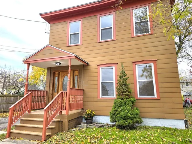 $199,900 | 17 Hoffman Street, Auburn, NY 13021