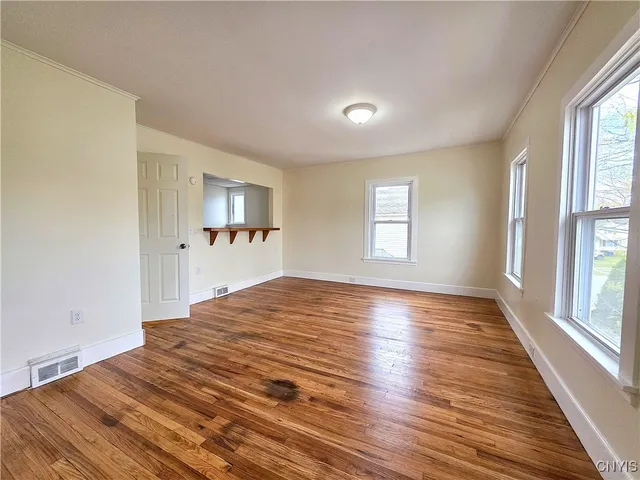 $199,900 | 17 Hoffman Street, Auburn, NY 13021