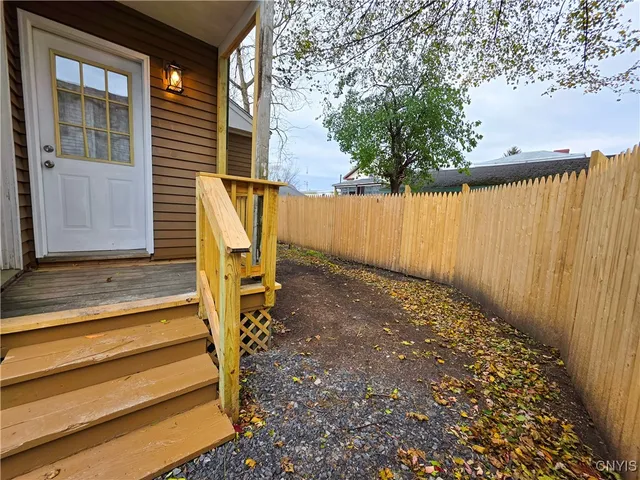 $199,900 | 17 Hoffman Street, Auburn, NY 13021