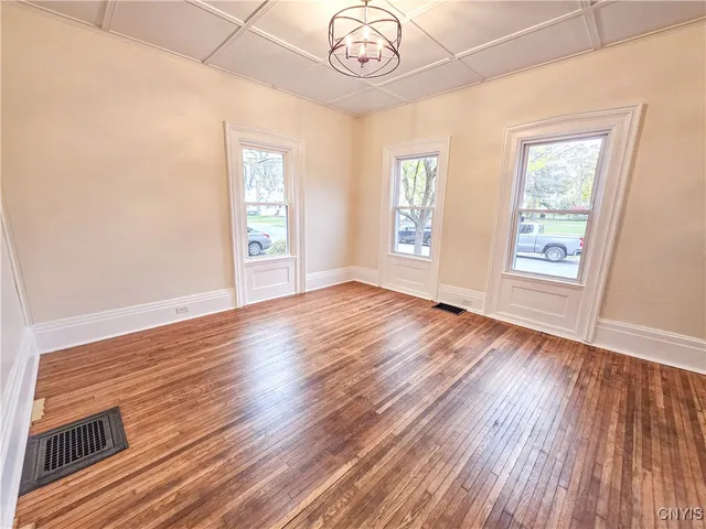 $199,900 | 17 Hoffman Street, Auburn, NY 13021