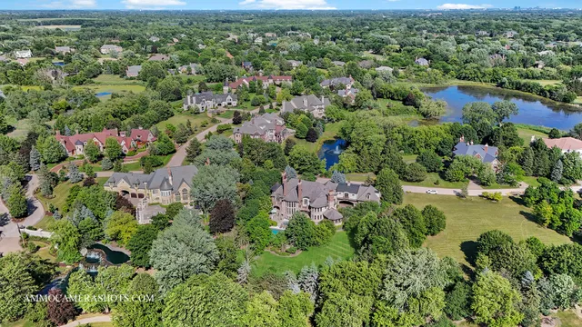 $3,250,000 | 8 Brooke Lane, South Barrington, IL 60010