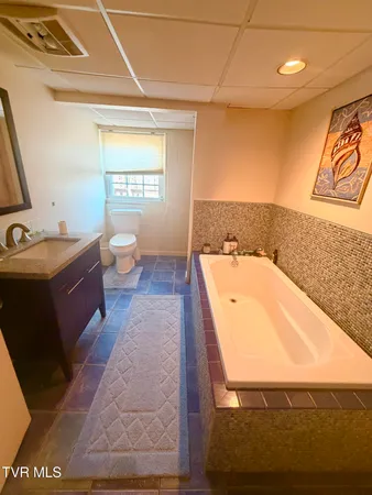 $265,500 | 121 Beverly Avenue Southwest, Wise, VA 24293