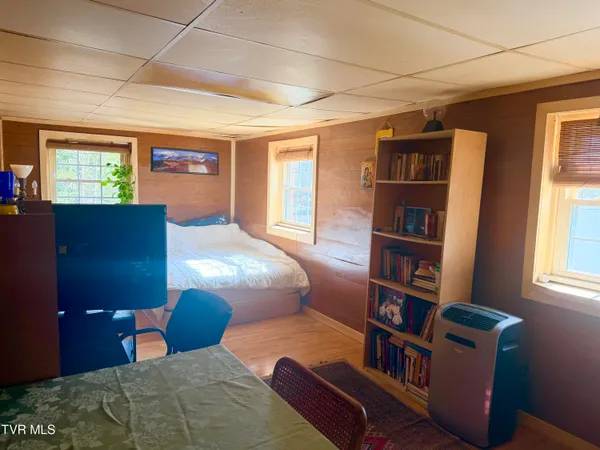 $265,500 | 121 Beverly Avenue Southwest, Wise, VA 24293