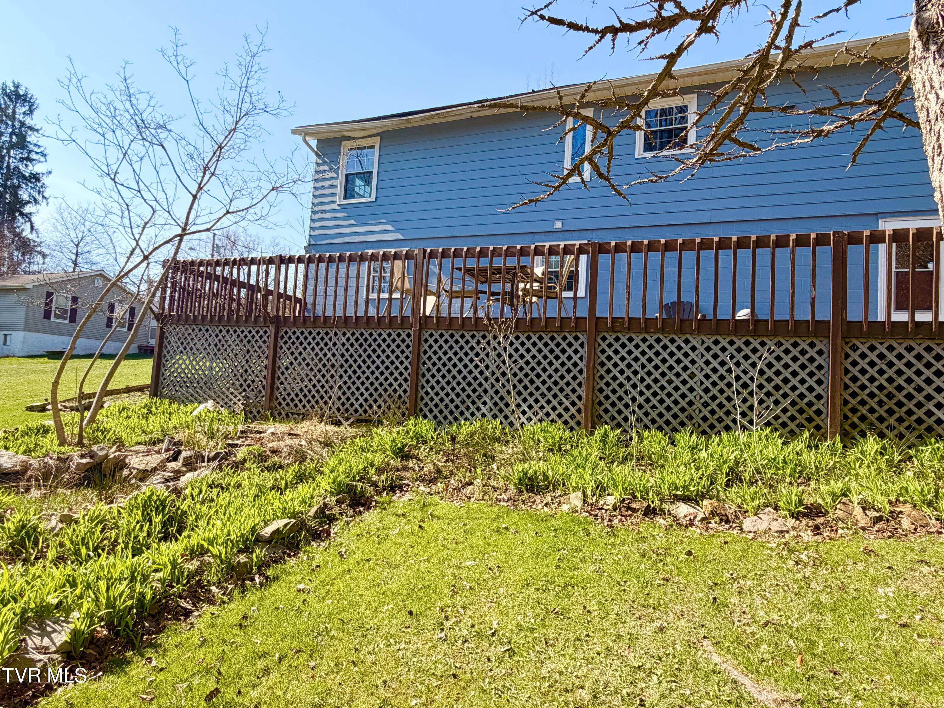 121 Beverly Avenue Southwest Wise, VA 24293 - Photo 38 of 84 IMG_4127