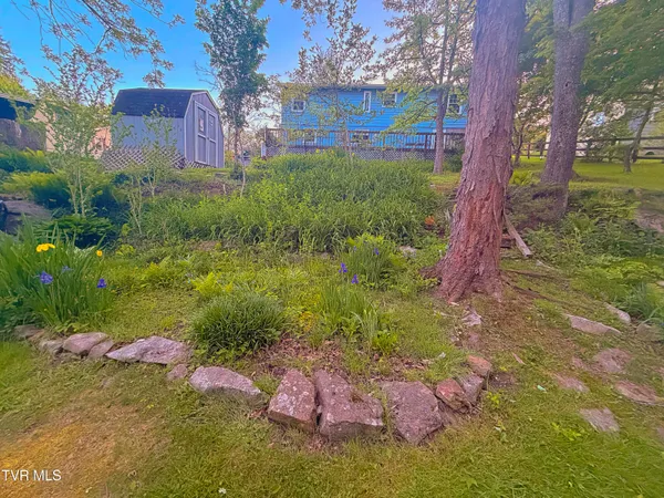 $251,500 | 121 Beverly Avenue Southwest, Wise, VA 24293