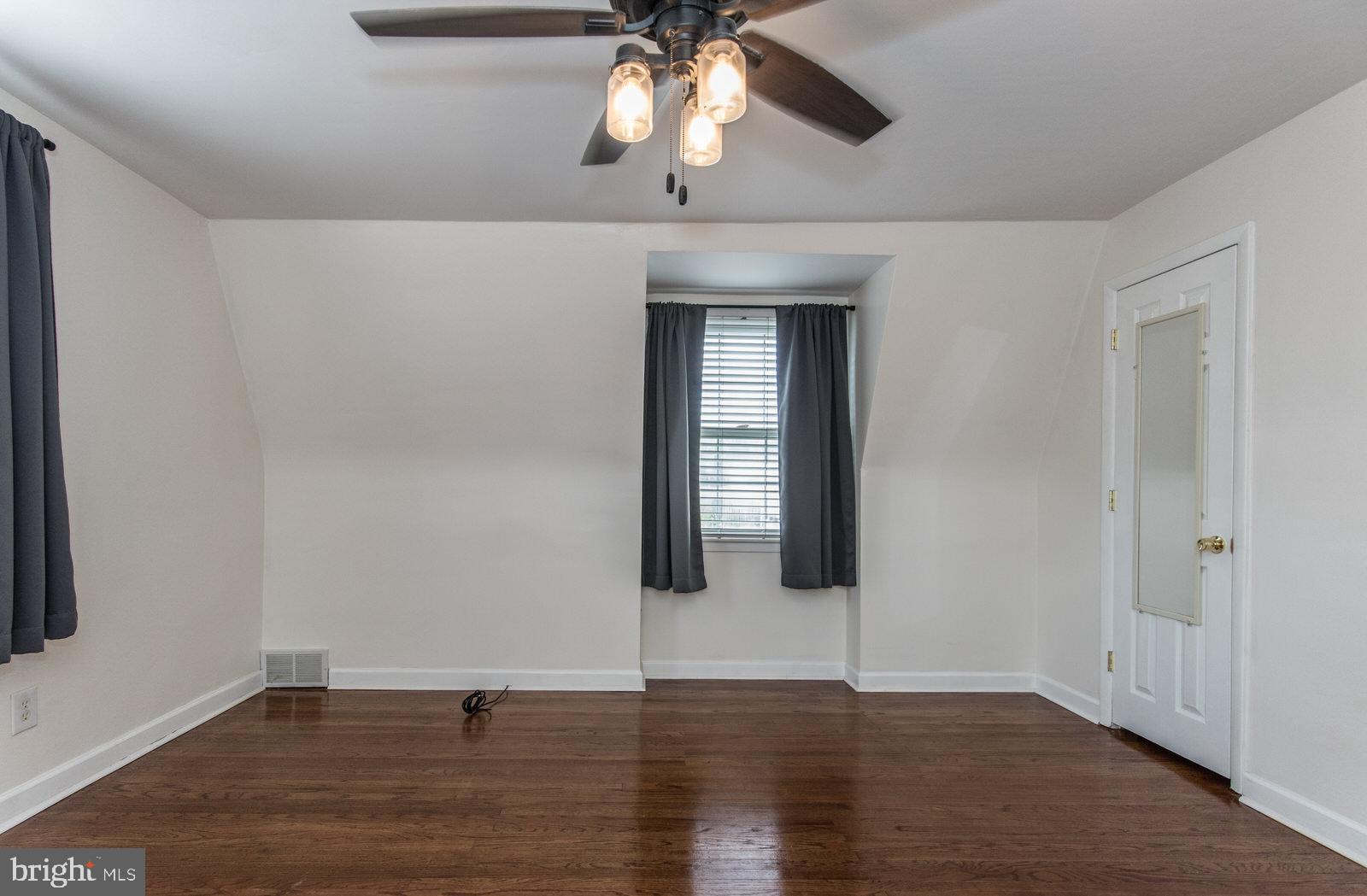 8606 Bridle Road Philadelphia, PA 19115 - Photo 29 of 71 Primary Bedroom