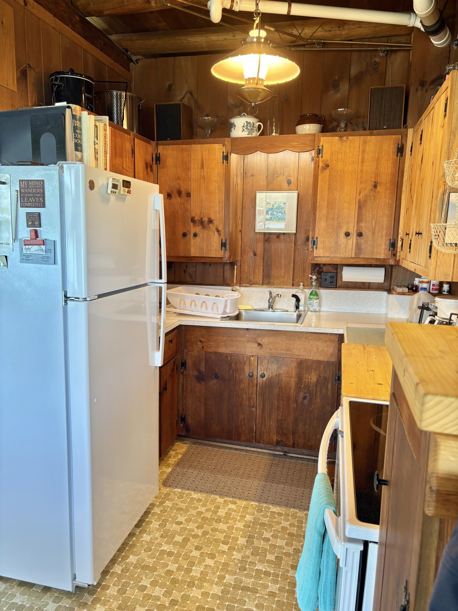 41 Harding Road Bristol, ME 04564 - Photo 20 of 73 IMG_1546