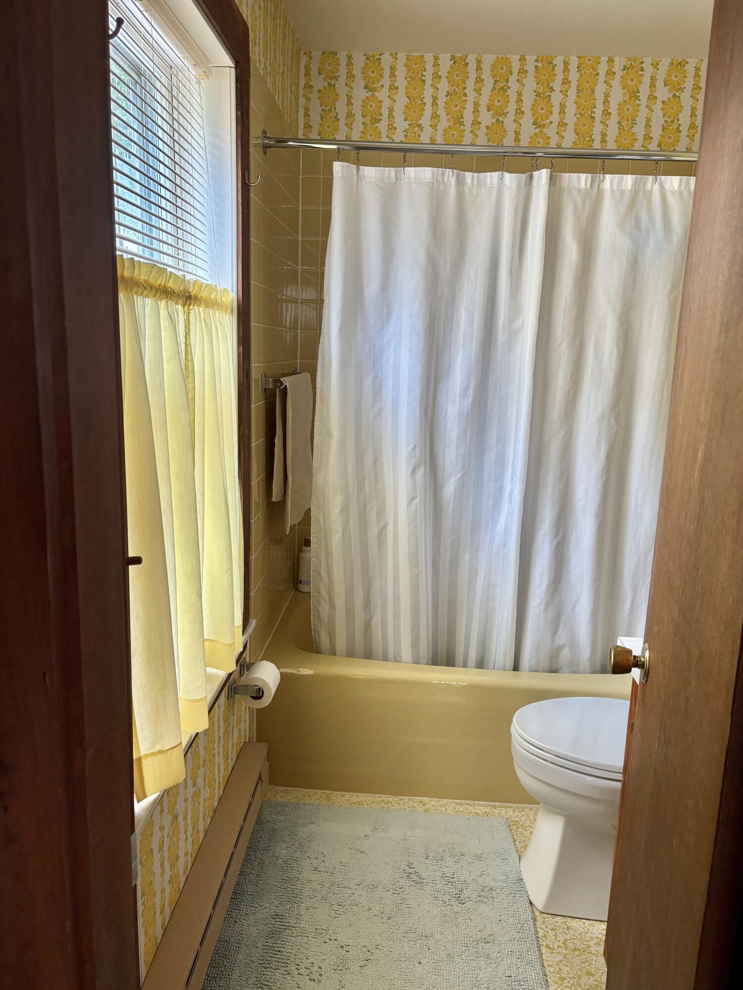 41 Harding Road Bristol, ME 04564 - Photo 31 of 73 IMG_1553