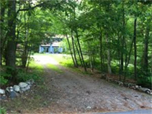 29 Groton Road Shirley, MA 01464 - Photo 4 of 25