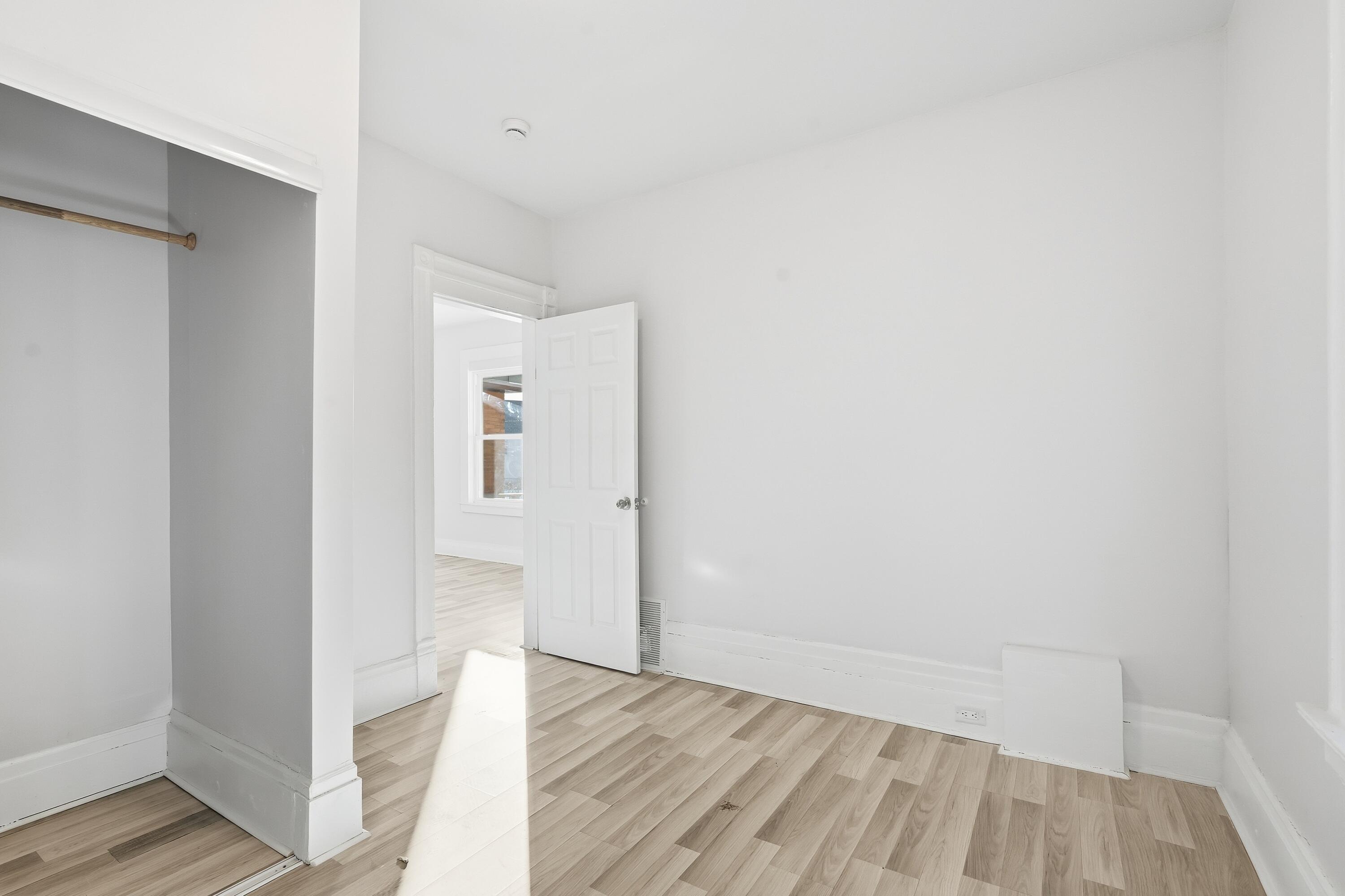 4222 West Lloyd Street Milwaukee, WI 53208 - Photo 12 of 39 TMJ02974.jpg-FULL