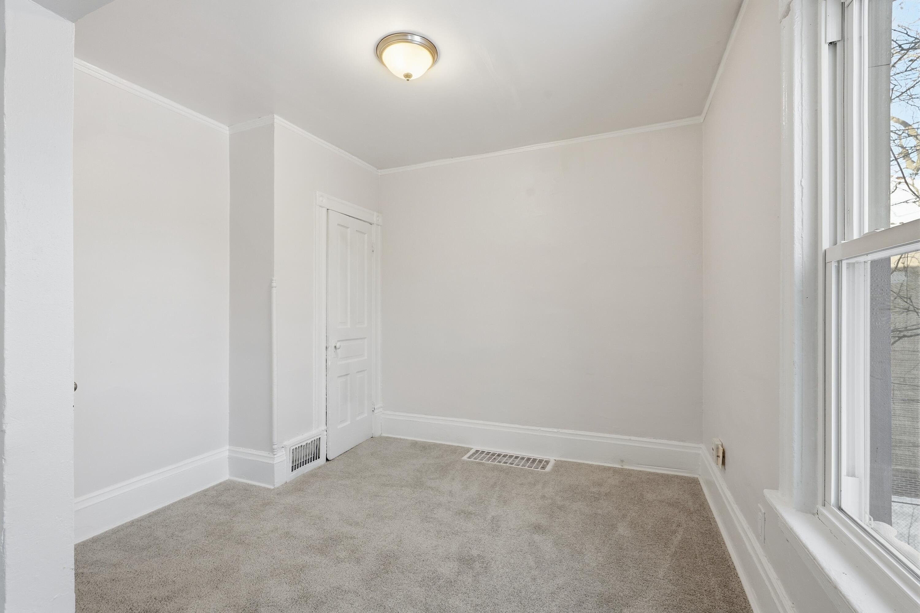 4222 West Lloyd Street Milwaukee, WI 53208 - Photo 14 of 39 TMJ02944.jpg-FULL