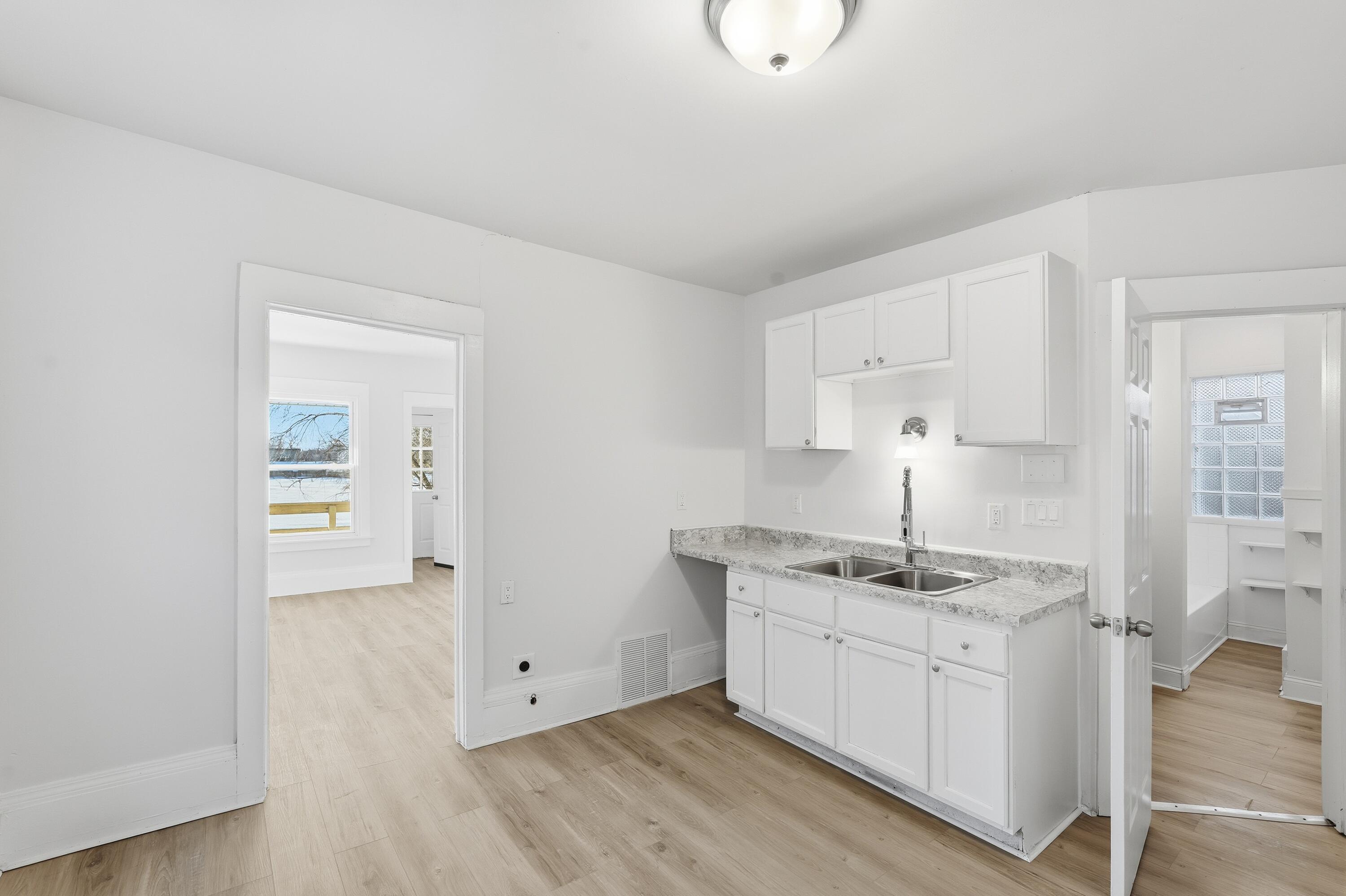 4222 West Lloyd Street Milwaukee, WI 53208 - Photo 27 of 39 TMJ02904.jpg-FULL