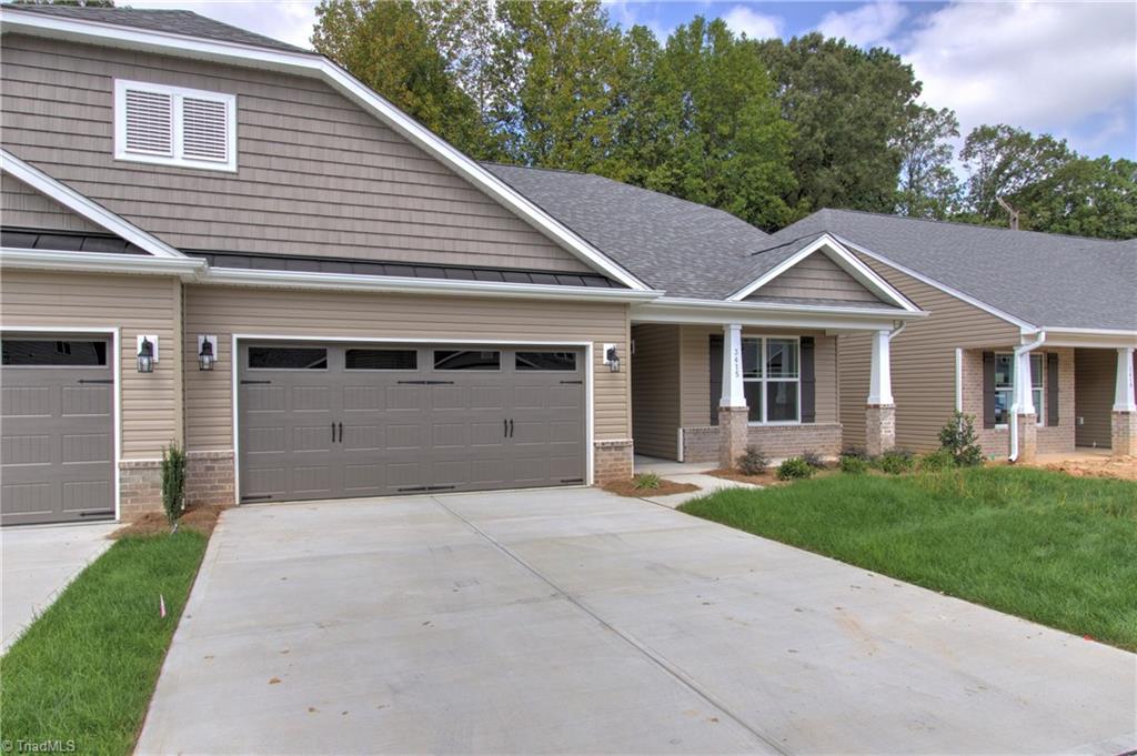 3415 Amber Mdws Road, Unit 6 High Point, NC 27265 - Photo 2 of 33