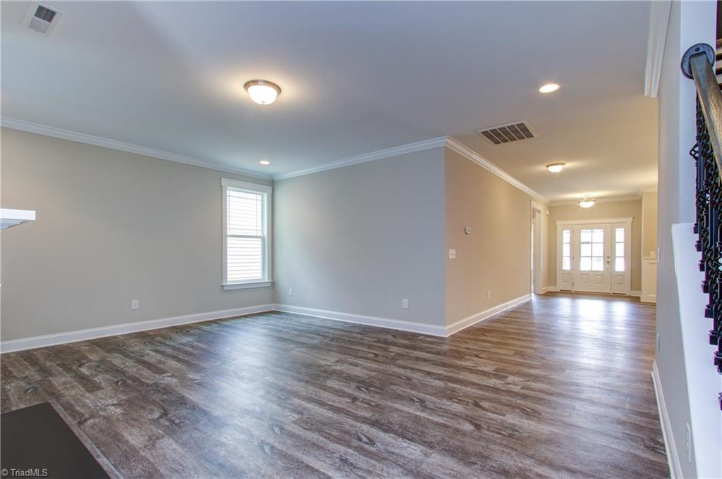 3415 Amber Mdws Road, Unit 6 High Point, NC 27265 - Photo 13 of 33