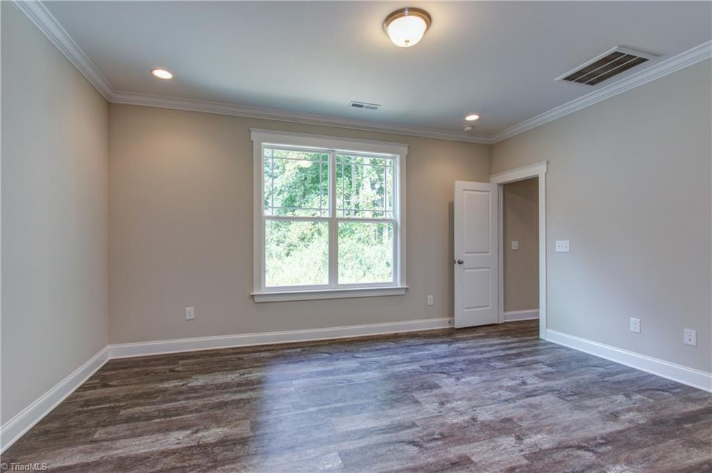 3415 Amber Mdws Road, Unit 6 High Point, NC 27265 - Photo 15 of 33