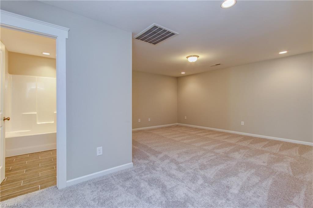 3415 Amber Mdws Road, Unit 6 High Point, NC 27265 - Photo 19 of 33