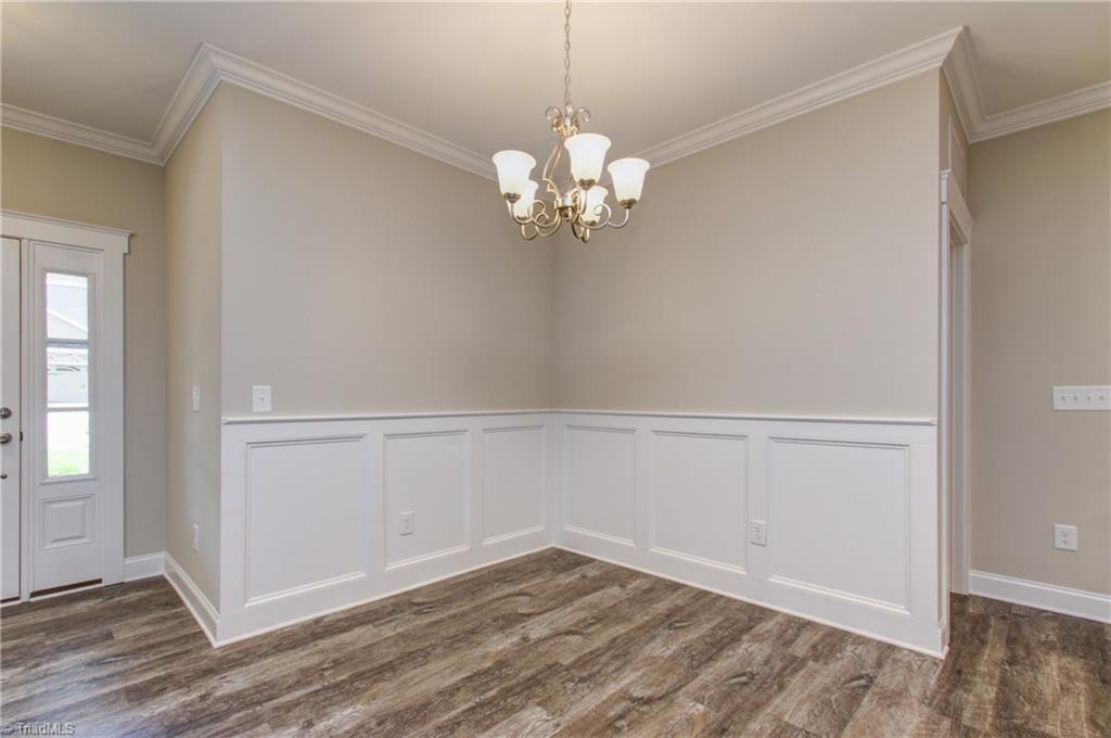 3415 Amber Mdws Road, Unit 6 High Point, NC 27265 - Photo 5 of 33