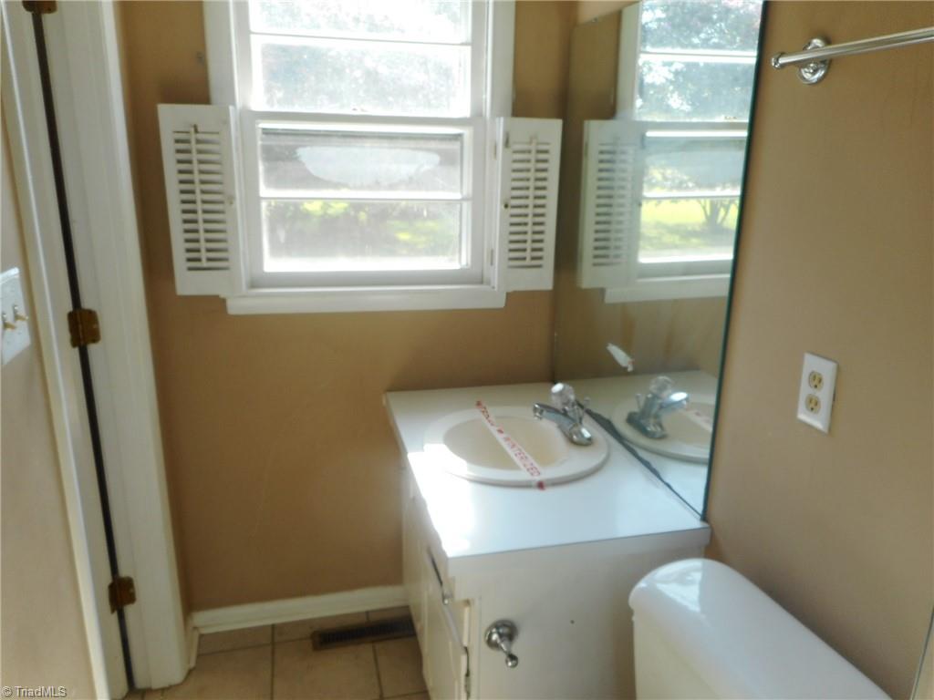 6007 Checker Road High Point, NC 27263 - Photo 12 of 14