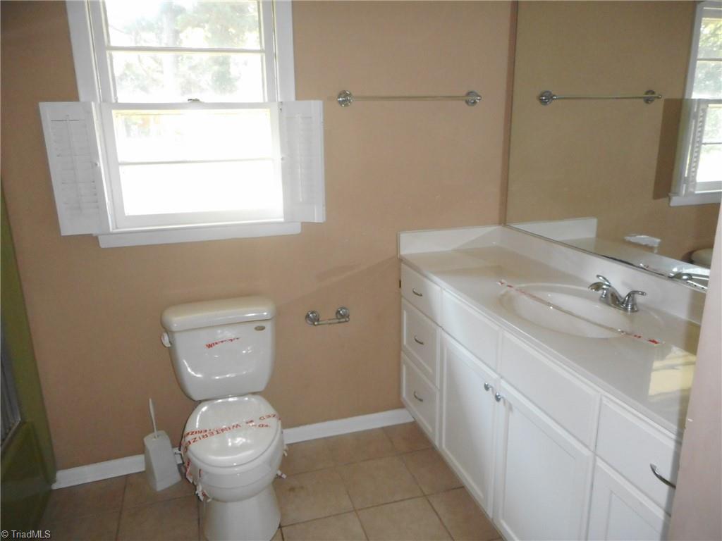 6007 Checker Road High Point, NC 27263 - Photo 7 of 14