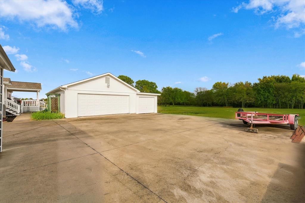 535 Stone Ridge Drive Ponder, TX 76259 - Photo 33 of 40 Gallery Image 33